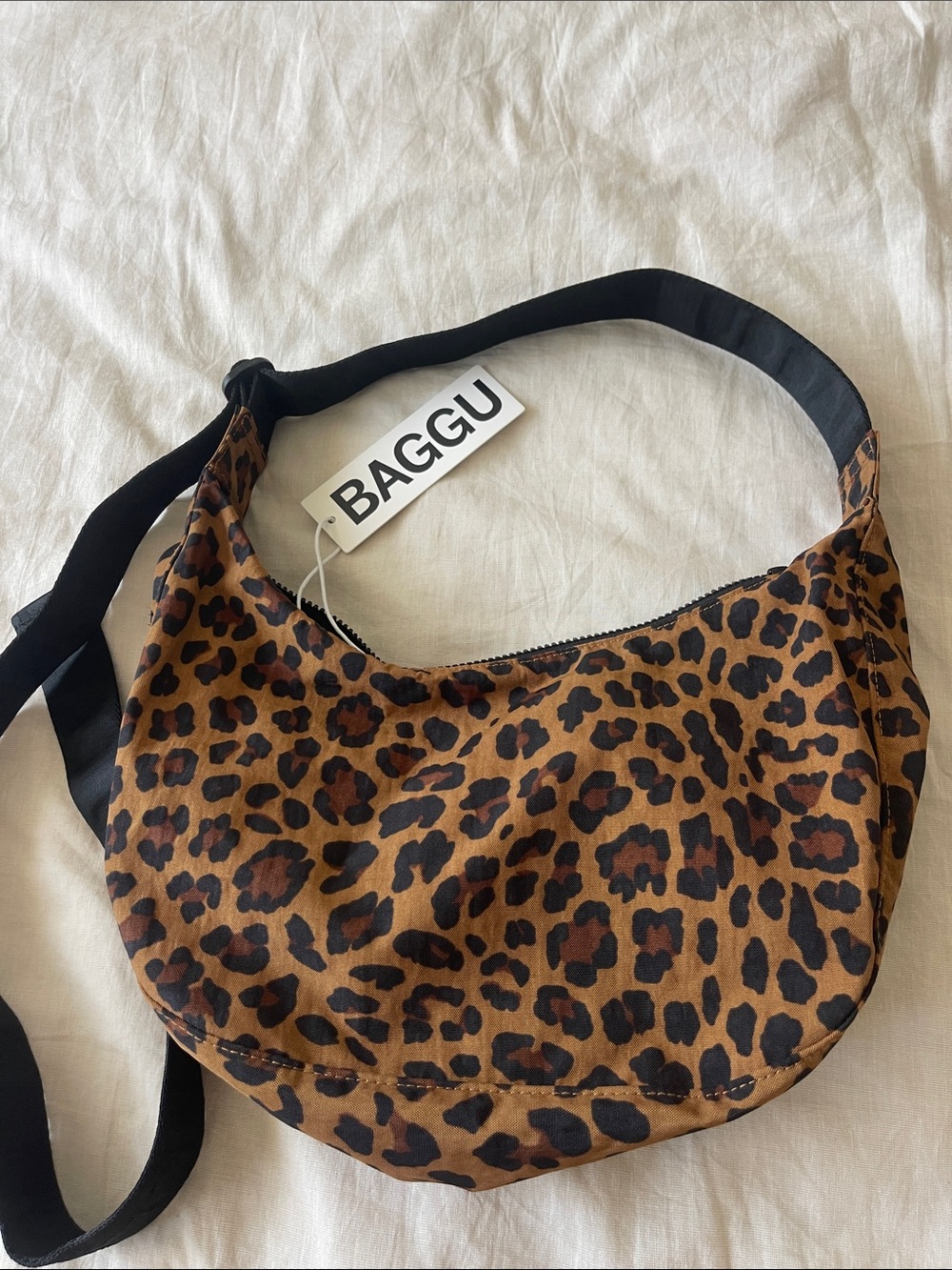 BAGGU Medium Crescent Leopard Print Bag